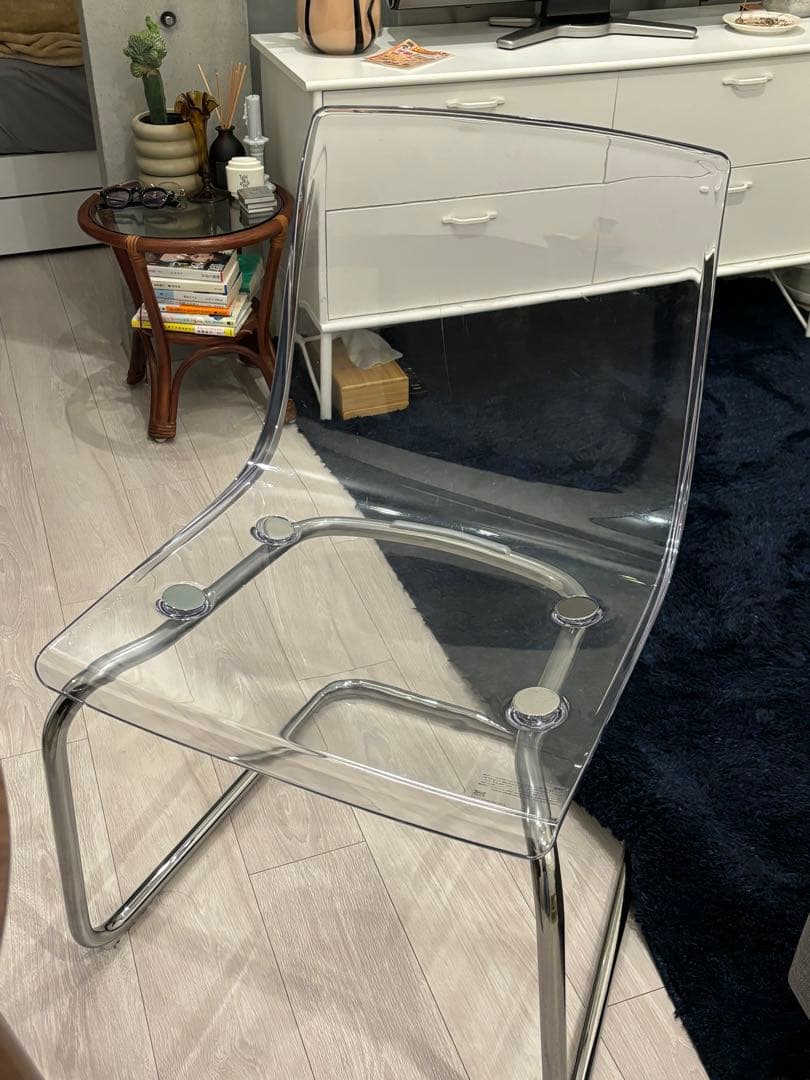 IKEA トービアス 透明アクリルダイニングチェア