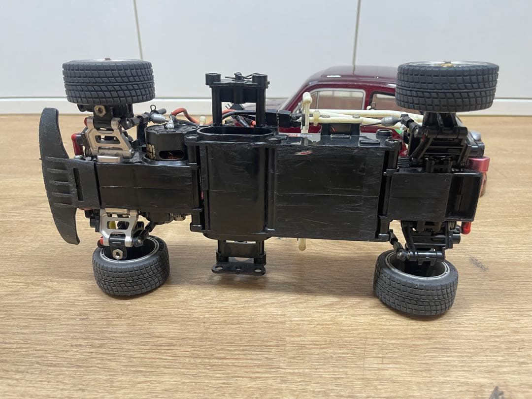 タミヤM01シャーシ電動FFラジコン　フィアットアバルトボディー
