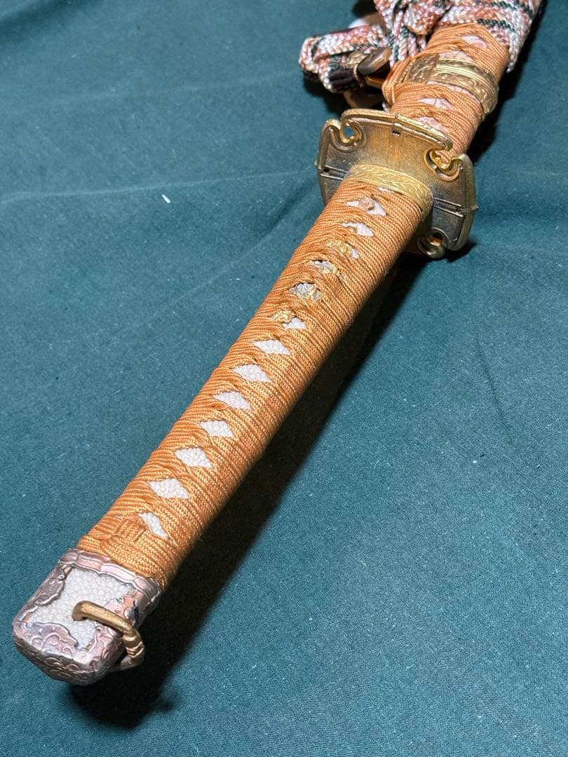 模造刀　糸巻太刀拵　赤鞘　コスプレなどに