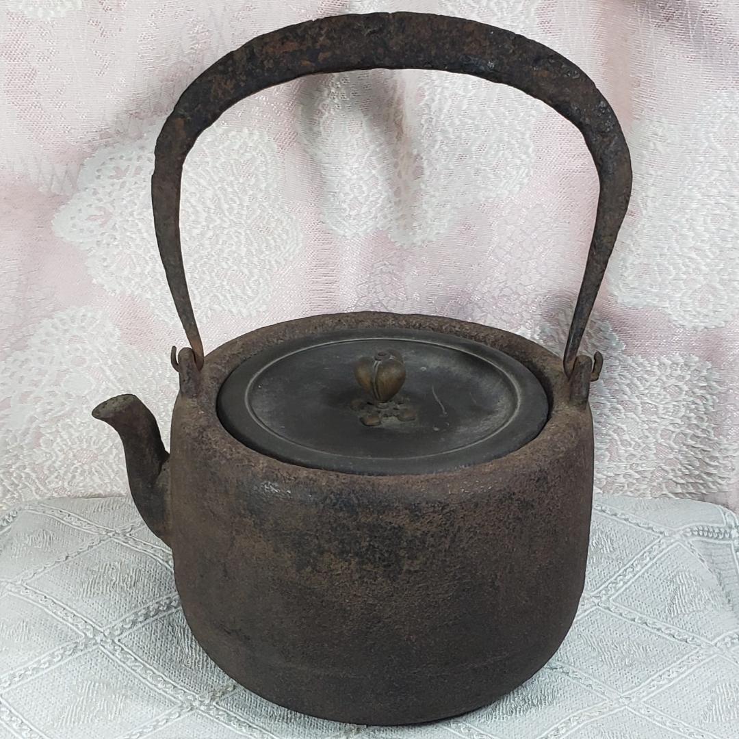 ◇龍文堂 安之介 胴縦銘 道安型 鉄瓶◇検）亀文堂 雨宮宗 金寿堂 光