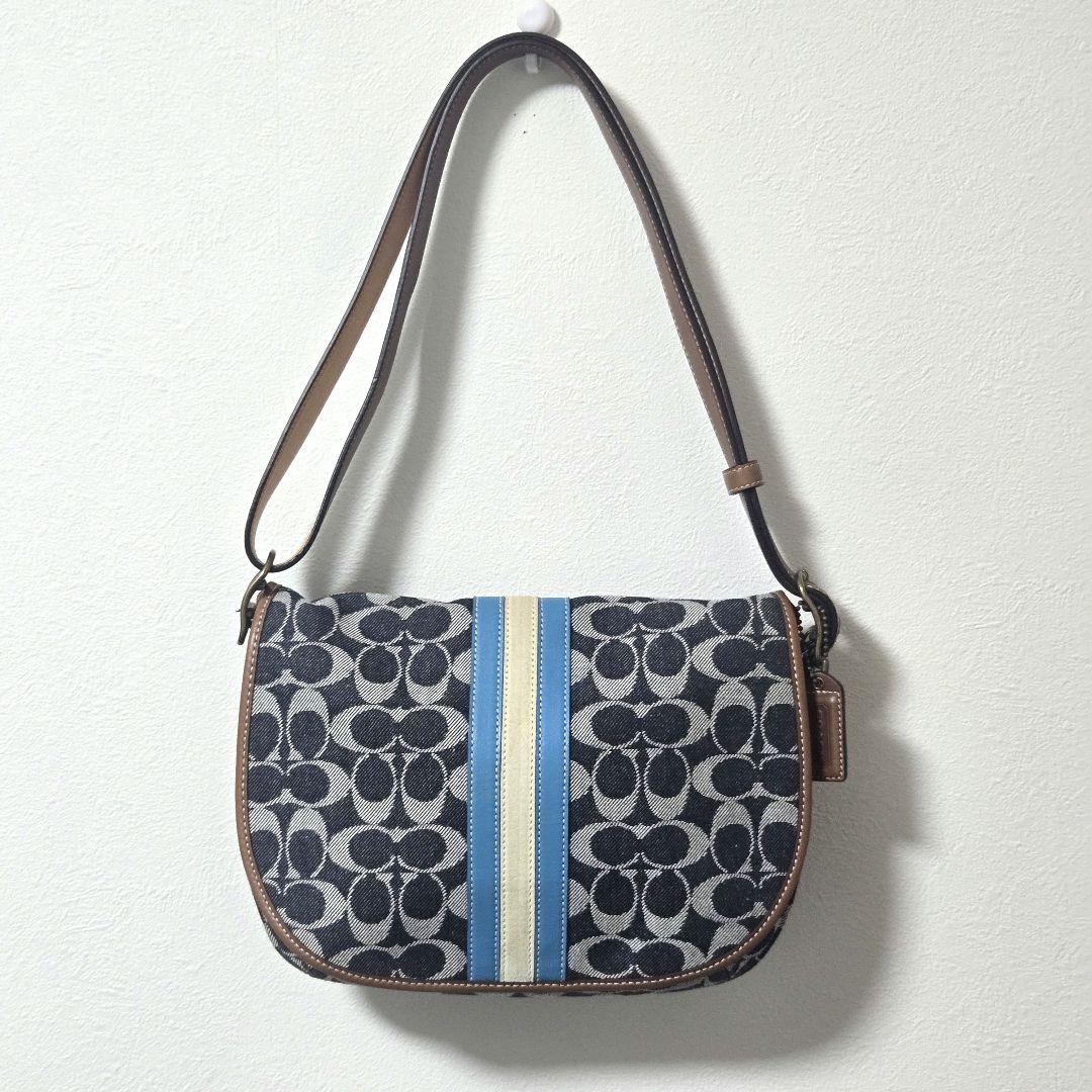 COACH デニムショルダーバッグ　コーチデニムワンショルダー　シグネチャー