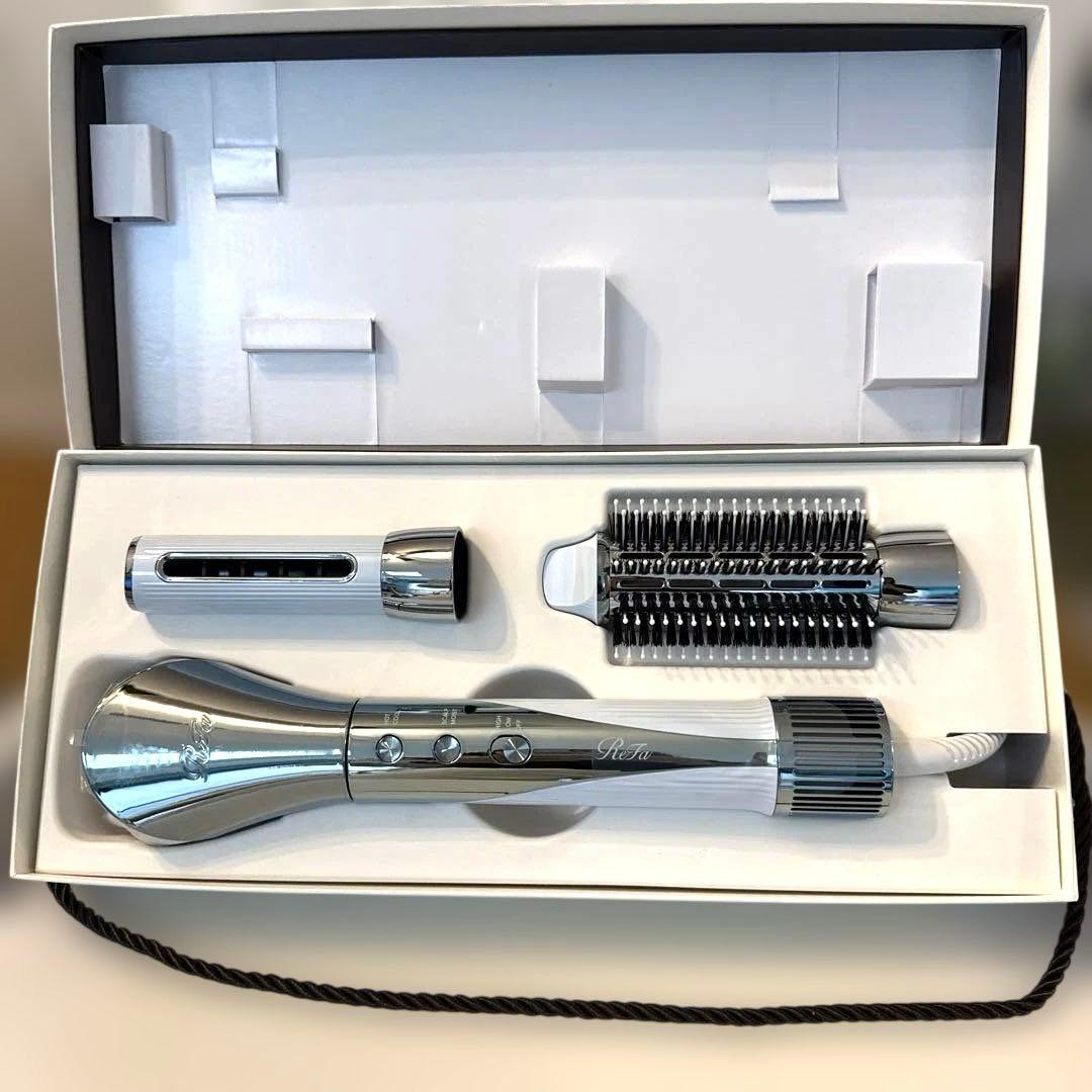 新品未使用 ReFa リファ ビューテックリセッター ホワイト　ヘアドライヤー