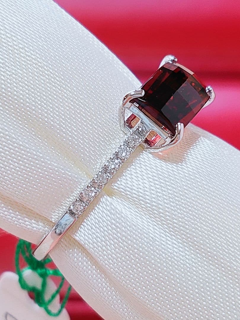 2026新作 未使用品 pt900 天然ガーネット ダイヤモンド リング