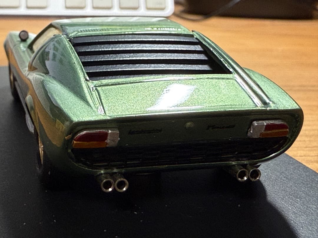 SMTS 1/43 ランボルギーニ ミニカー メタリックグリーン