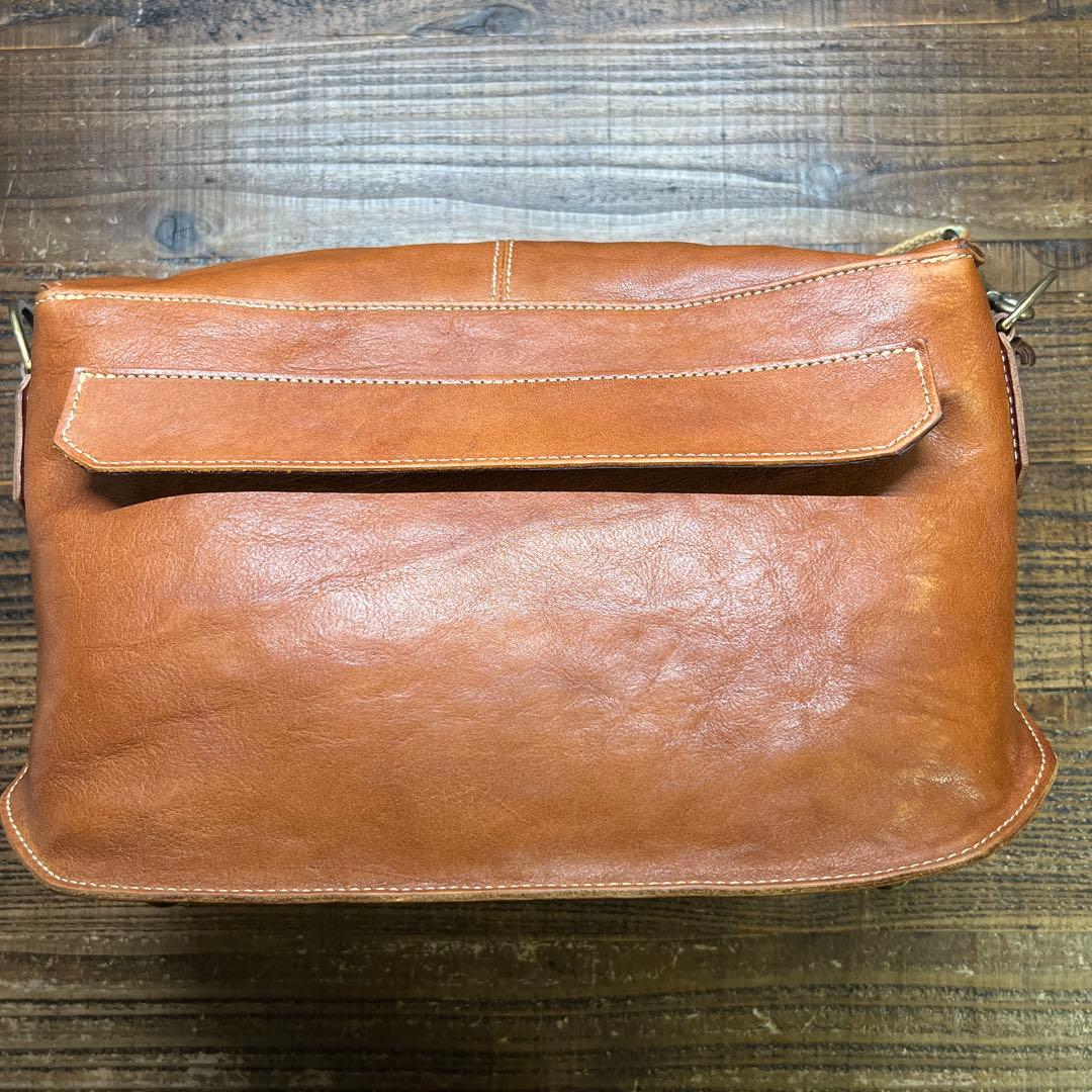 kisou 卉奏 acru レザー カメラバッグ 仕切2枚付