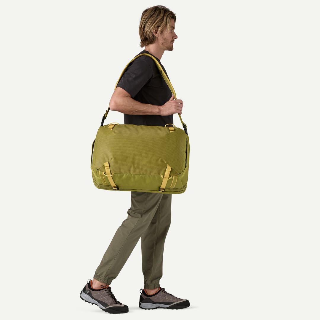 パタゴニア ブラックホール・MLC 45L 新品 海外旅行も可能です。
