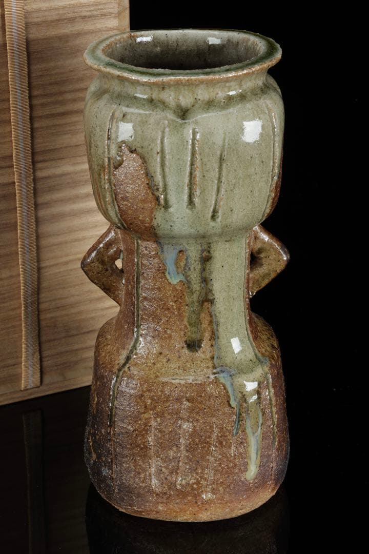 三浦竹軒】 倣古伊賀窯 耳付花瓶 花入 花器 共箱付 在銘 古美術品 骨董