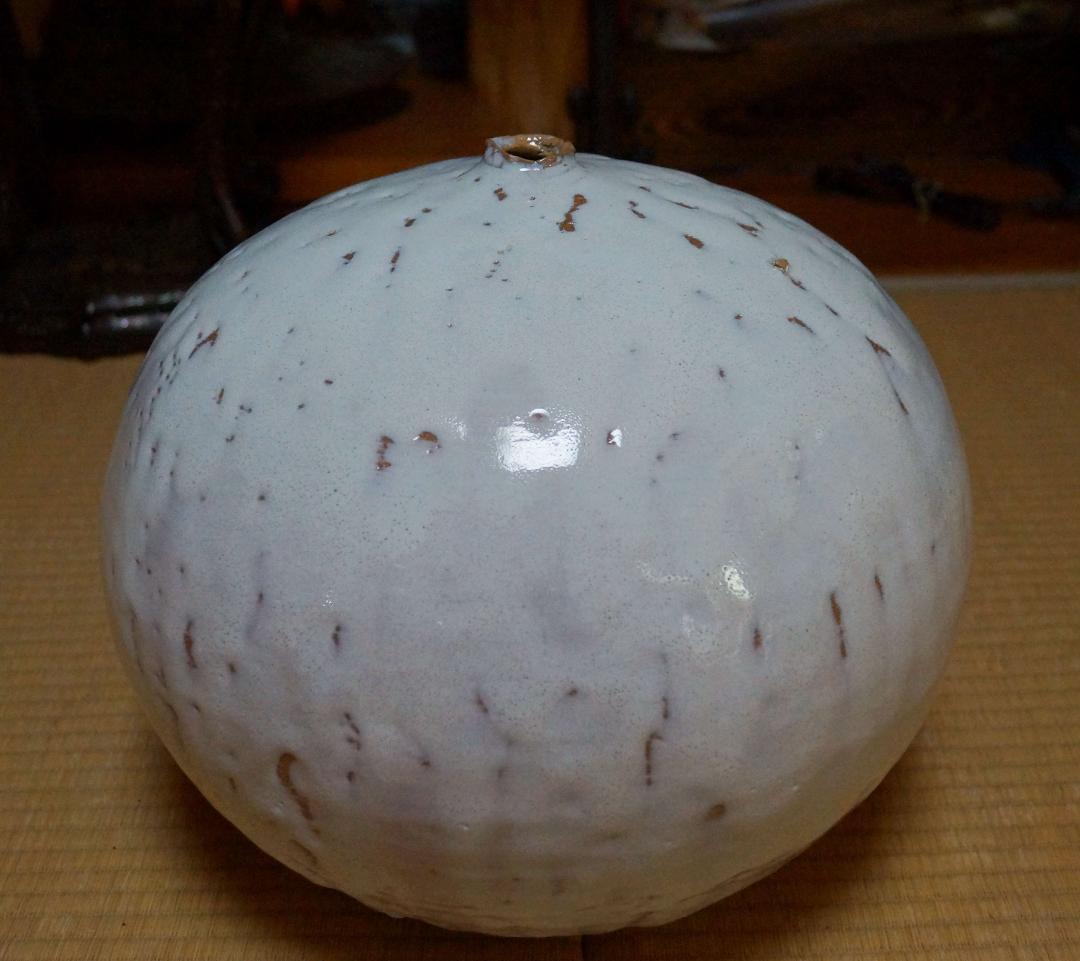萩焼 大型白釉大壺 造形花立 鬼萩花瓶 飾壺 重さ