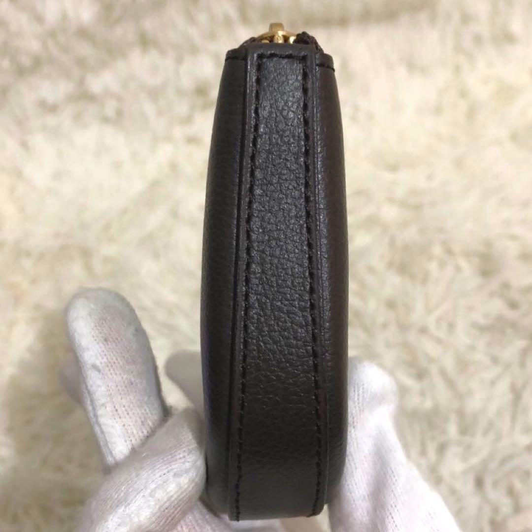 未使用✨デルヴォー レザー　ケース