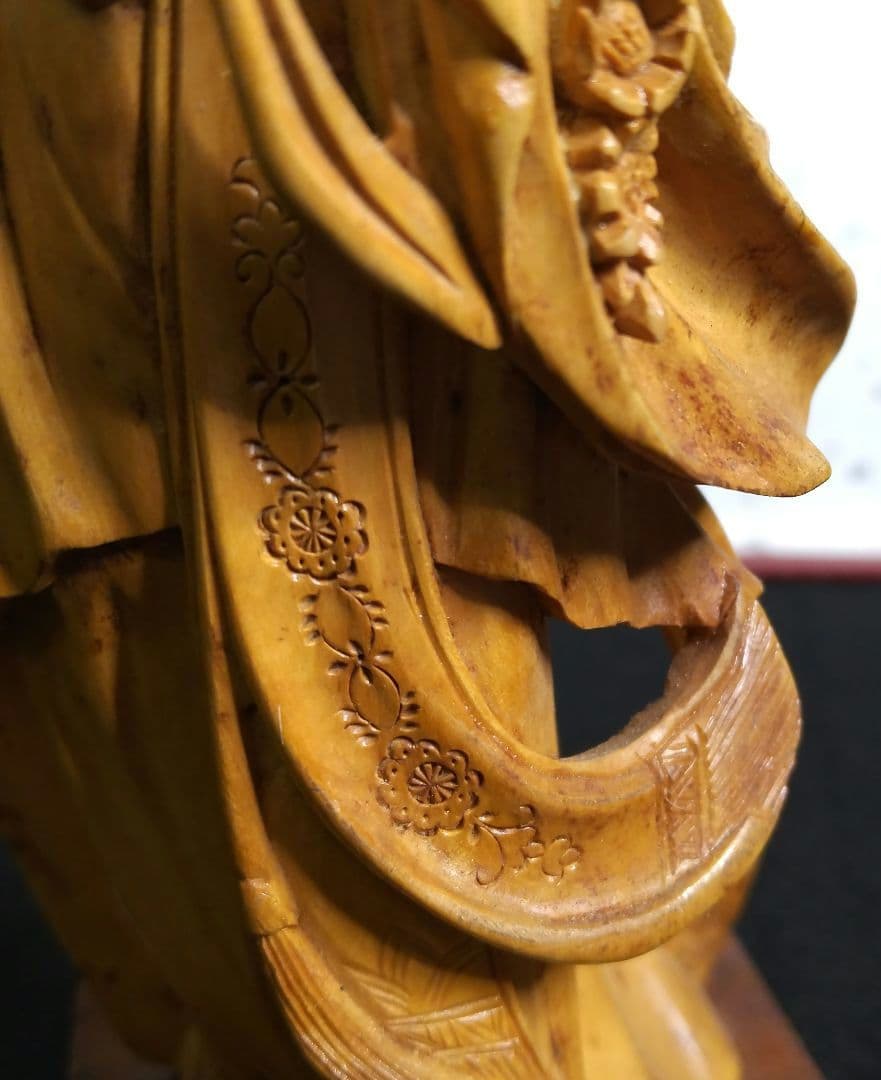 【期間限定特価！古美術 木彫り天女】