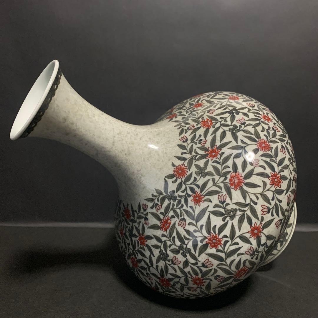 人間国宝 13代今泉今右衛門 本人作 色絵薄墨草花更紗文花瓶