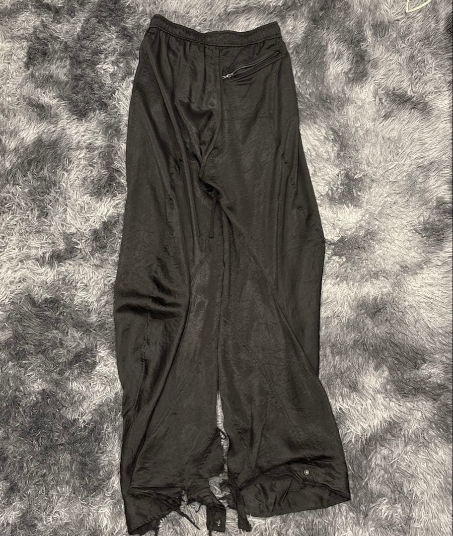 JULIUS ユリウス サテンパンツ ワイドパンツ バギーパンツ サルエル