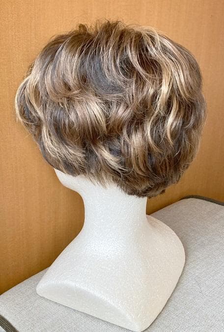 パープルプル　フォンテーヌ　VALAN　人毛MIX　グラデーションショート