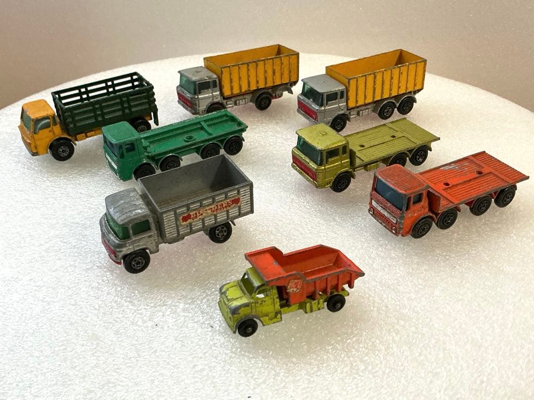 主に英国製 マッチボックス ミニカー コレクション箱入 セット