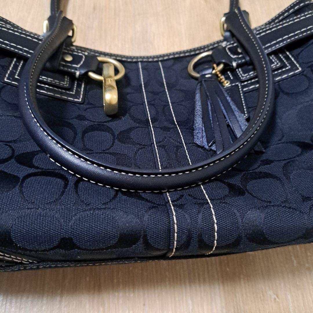 (美品）COACH　シグネチャー　ショルダーバッグ