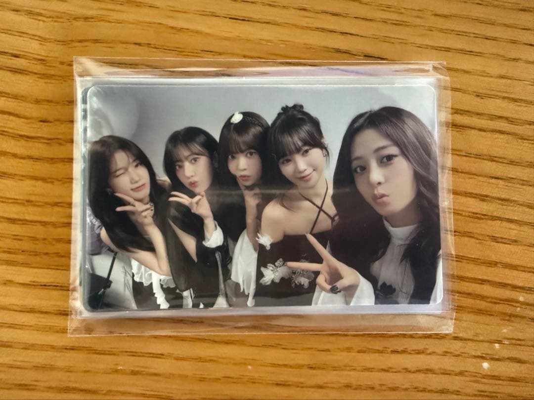 LE SSERAFIM AAA トレカ - メルカリ