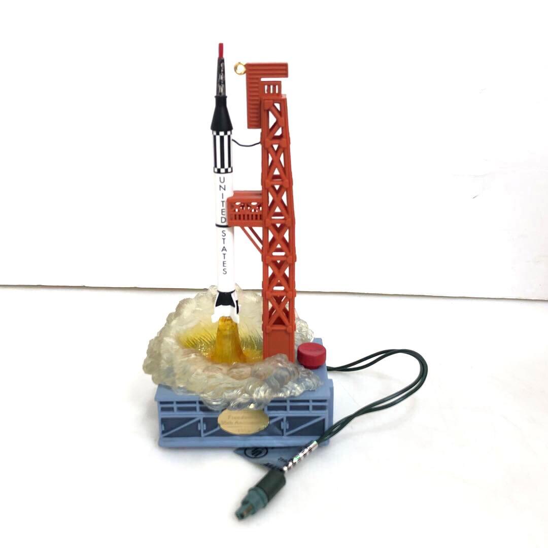 Hallmark スタートレックUSS ボイジャー オーナメント 1996年版