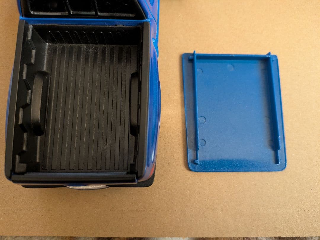 フォード F-150　フレアサイド・スーパーキャブ・ピックアップ　1/24