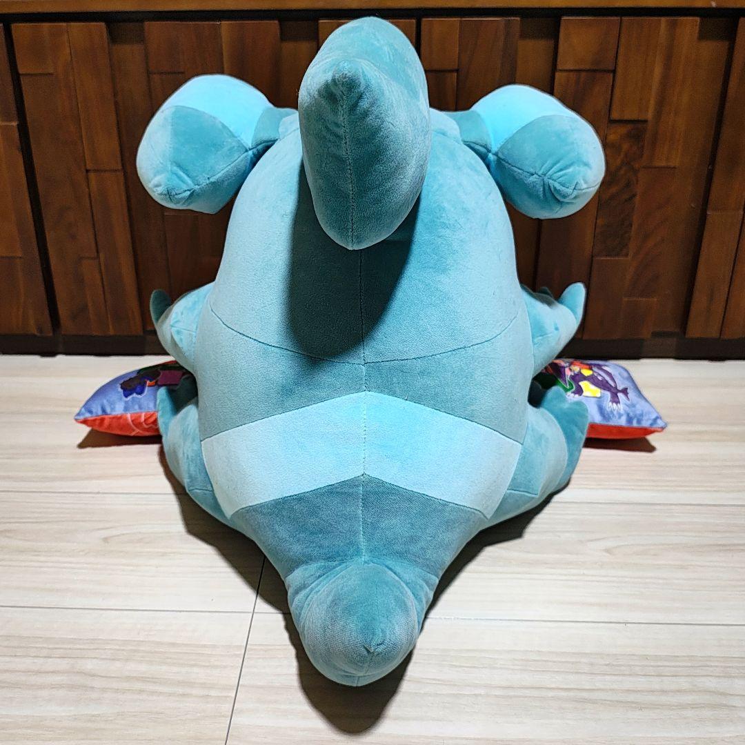 最終値下【タグ付き】プレミアムバンダイ フカマル PCクッション アームレスト付