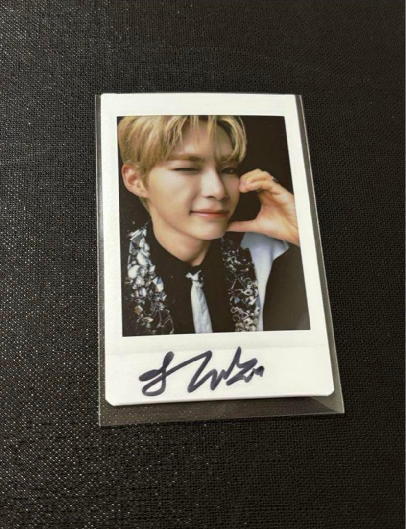 ゼベワン ZB1 ワルツ CD 購入特典 B賞 直筆 サイン チェキ ハンビン