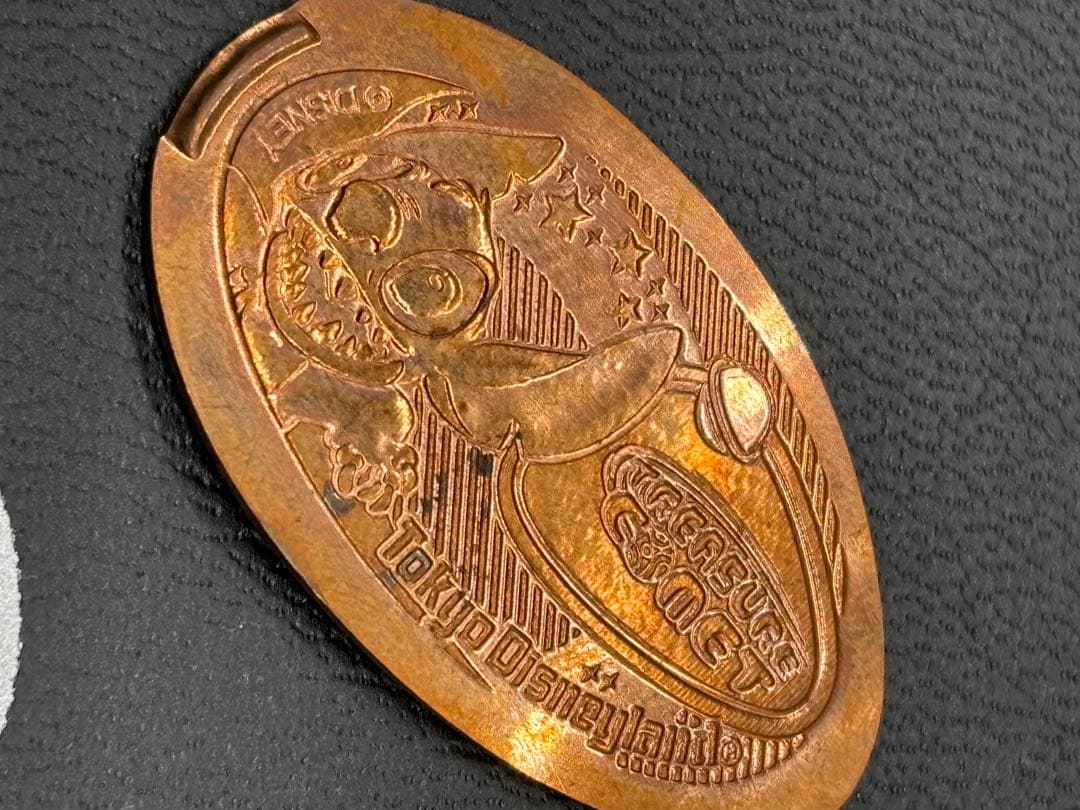 2017東京ディズニー】ミッキーマウス メダリオン 収集コレクション ブック