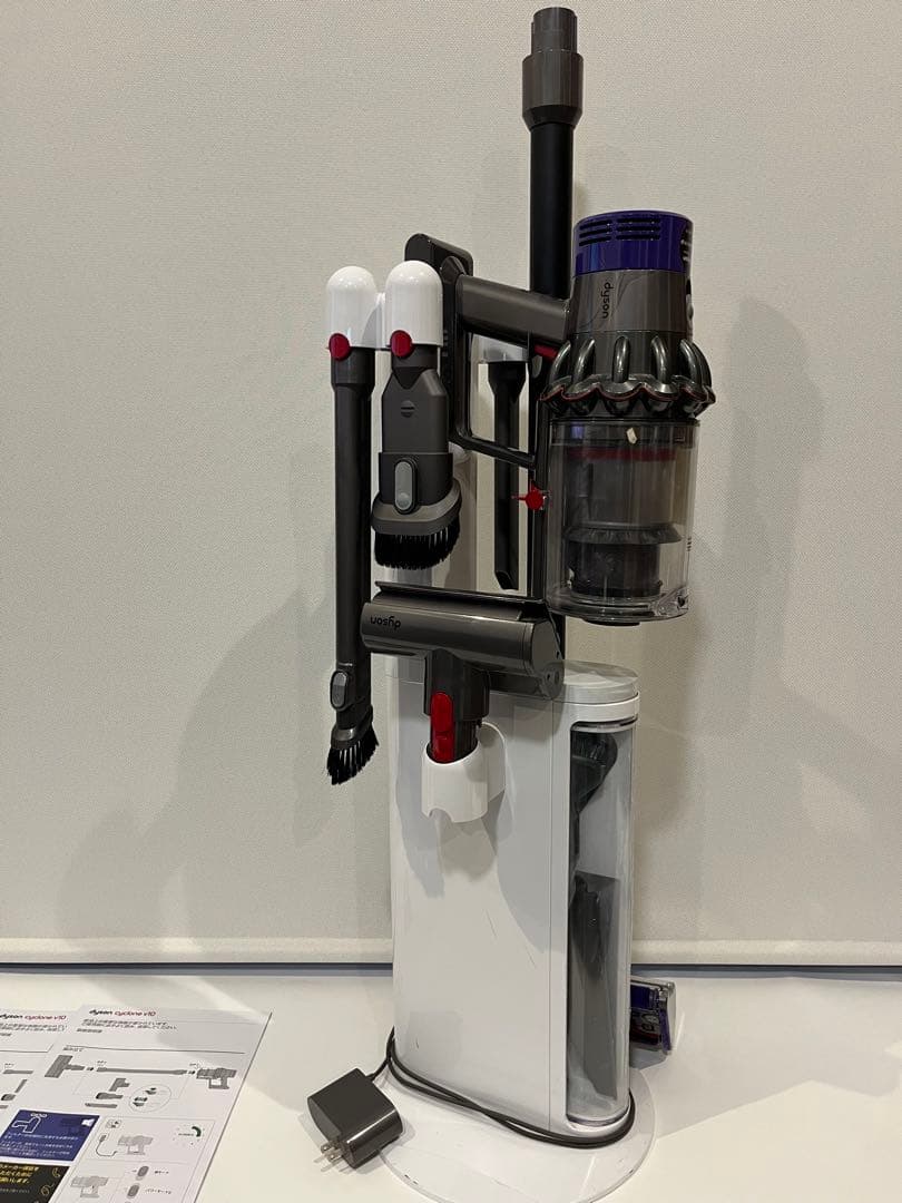 ジャンク ダイソン Dyson Cyclone V10 Fluffy 掃除機 ジャンク品 dyson