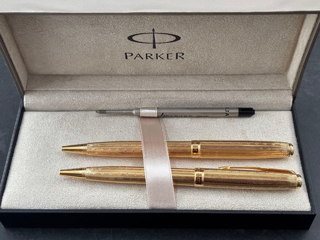 Parker ボールペン 2本セット ゴールド ケース付き - メルカリ