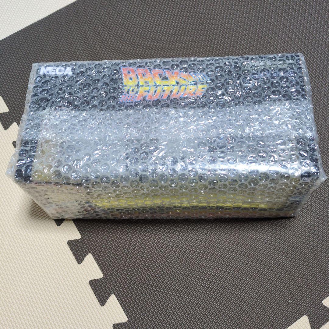 新品未開封　ネカ製 バックトゥザフューチャー デロリアン ダイキャスト