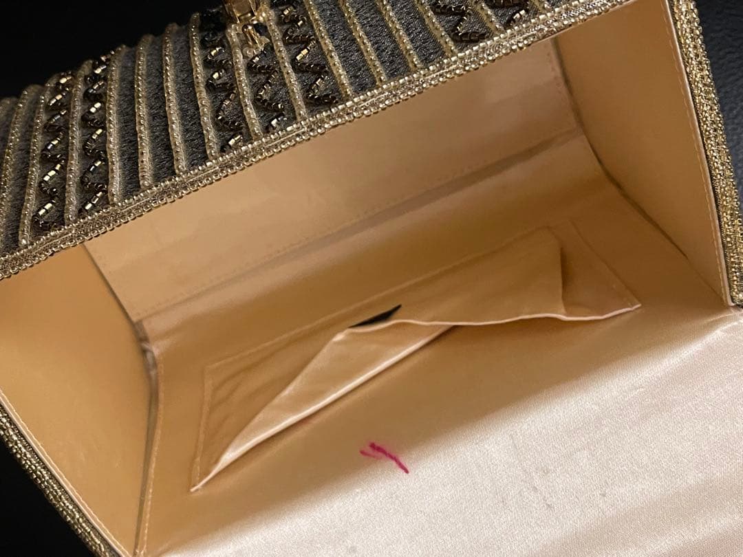 LUMI ビーズ刺繍 ゴールド パーティーバッグ