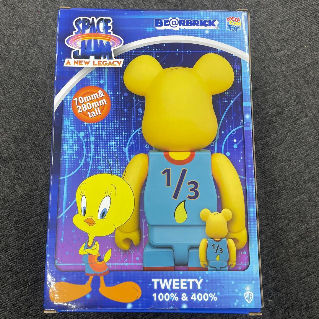 TWEETYがBE@RBRICK 100% & 400% - メルカリ