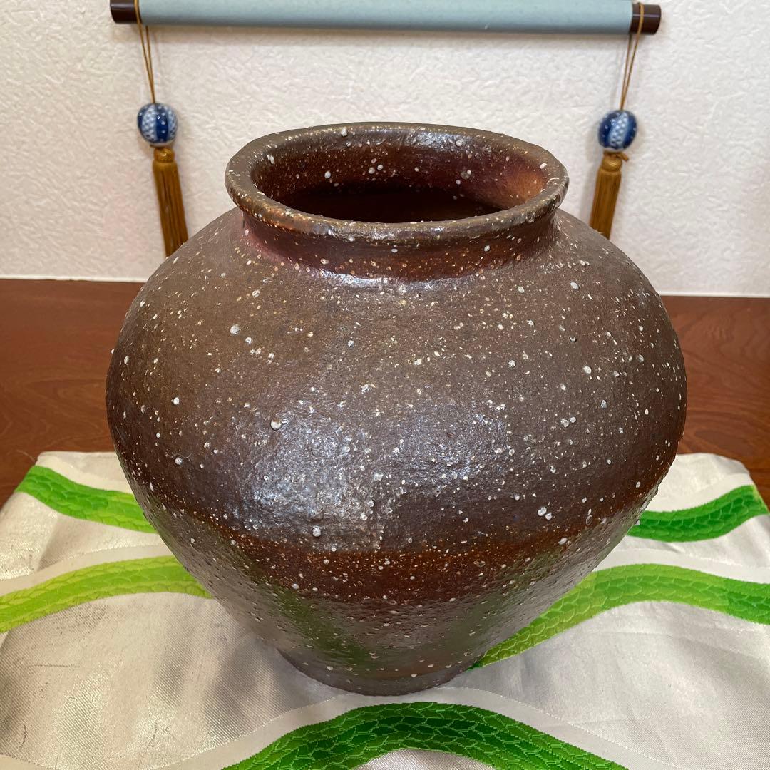 お値引き中 花瓶 壺 三越 50年前 アンティーク お値引き中 花瓶 壺 三越 50年前 アンティーク - メルカリ