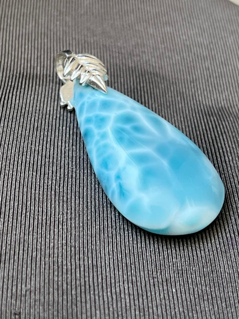 天然石ラリマー☆高品質！しずく型ペンダントトップ②☆リーフ型