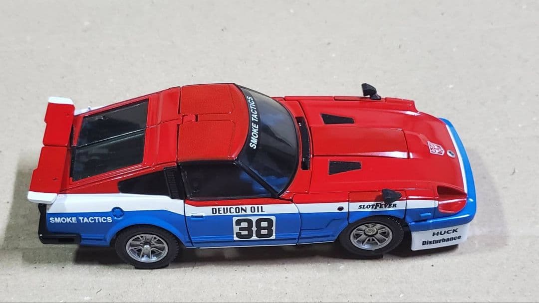 トランスフォーマー　マスターピース　スモークスクリーン