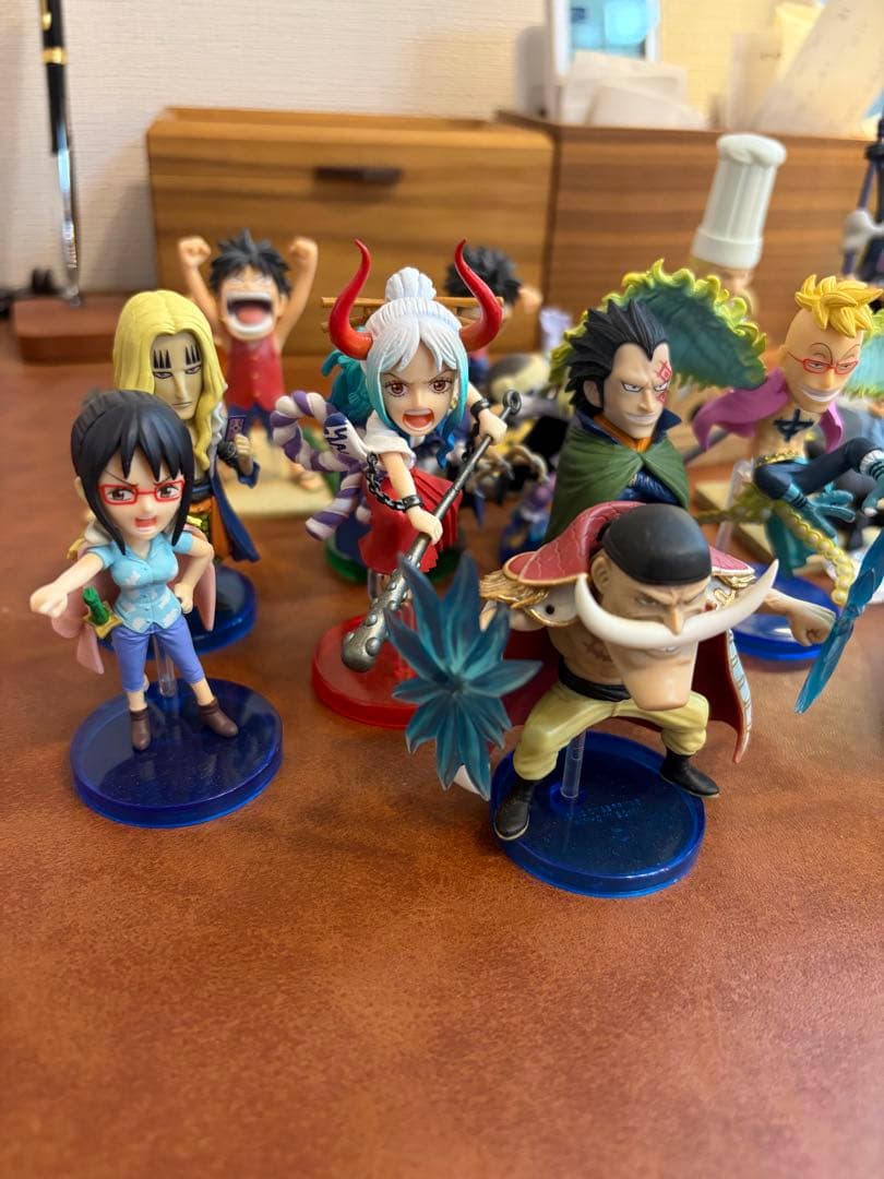 ワンピース ワーコレ まとめ売り ドラゴン 白ひげ 等 15体 WCF