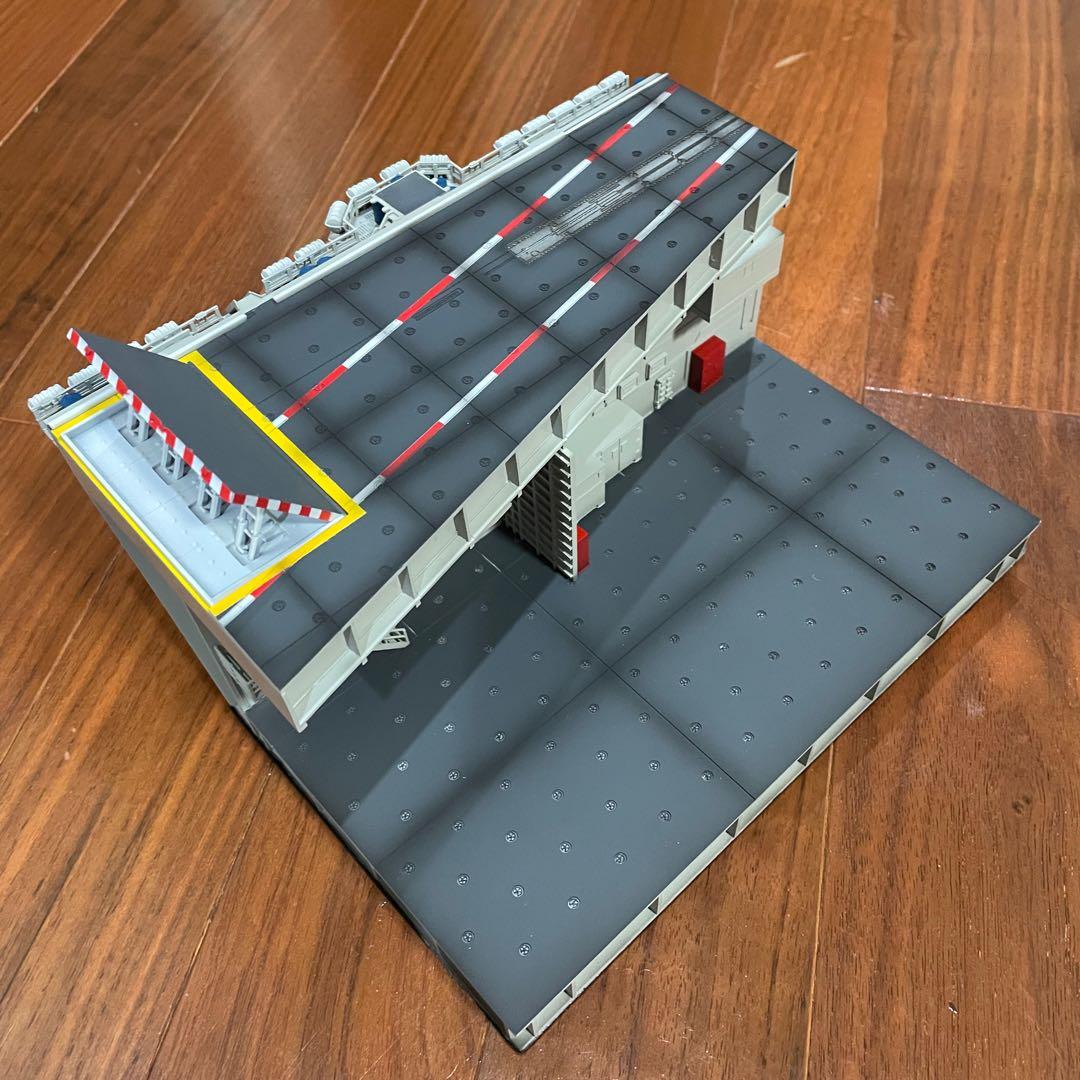 1/144 空母甲板完成品 ※説明欄一読下さい - メルカリ