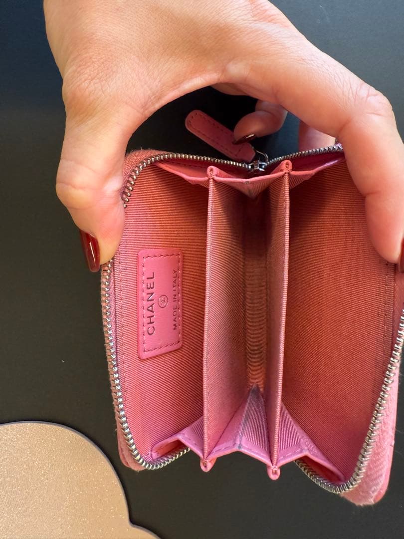 CHANEL ピンク キルティング ケース