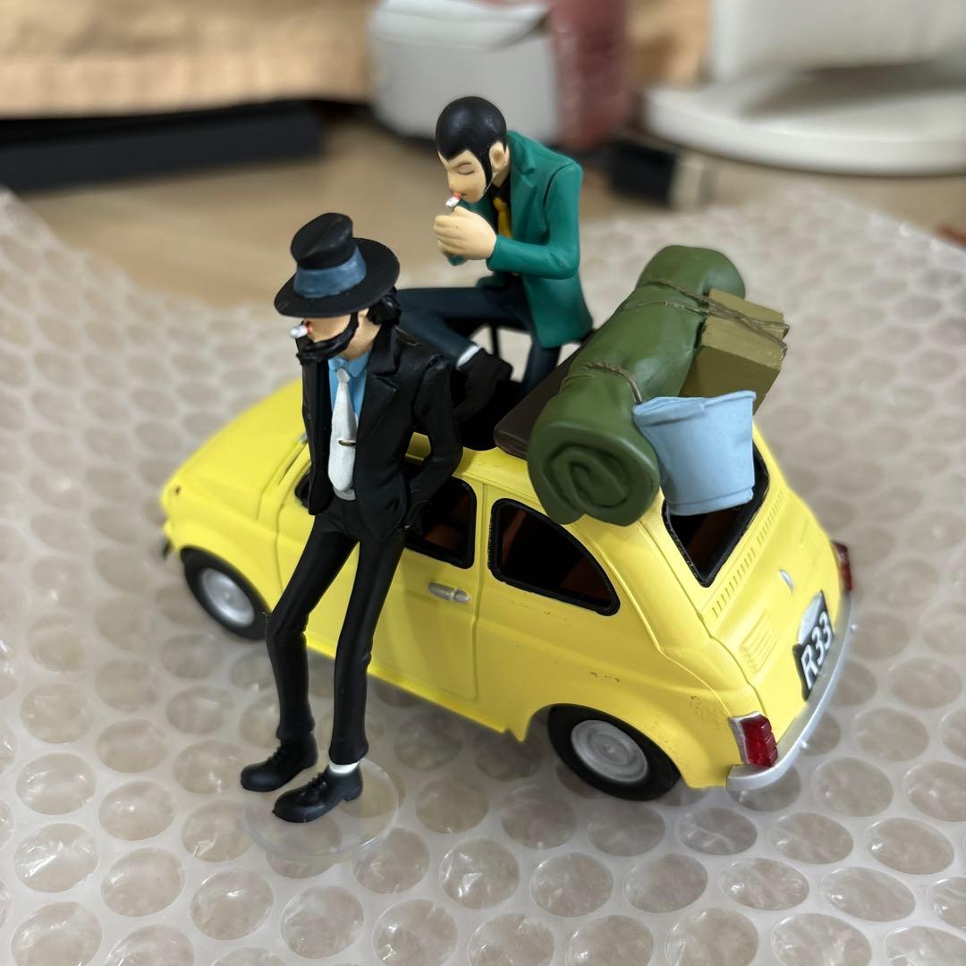 トレジャーオンデスクフィギュア act.2~旅路~ルパン三世&次元 - メルカリ