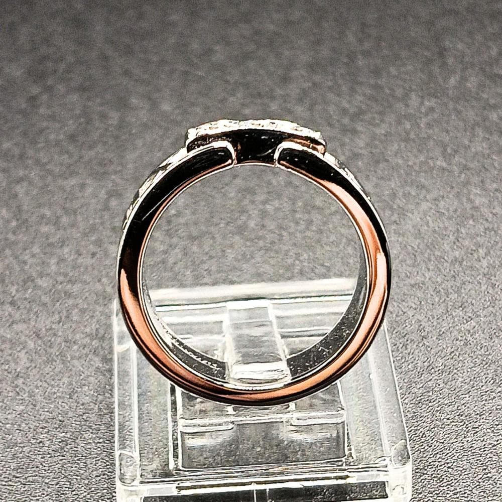 TIFFANY & Co. 750 アトラスリング 3Pダイヤ 約8号 7.0g