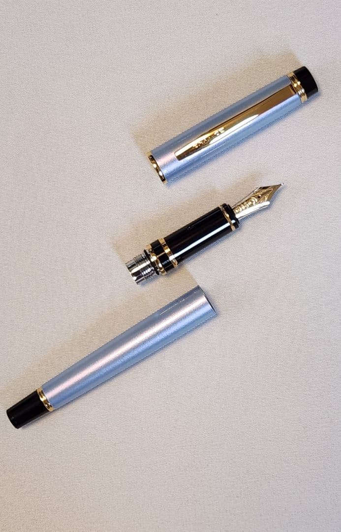 【新品・未使用】PILOT グランセ 万年筆 14金ペン先 FM (中細字)