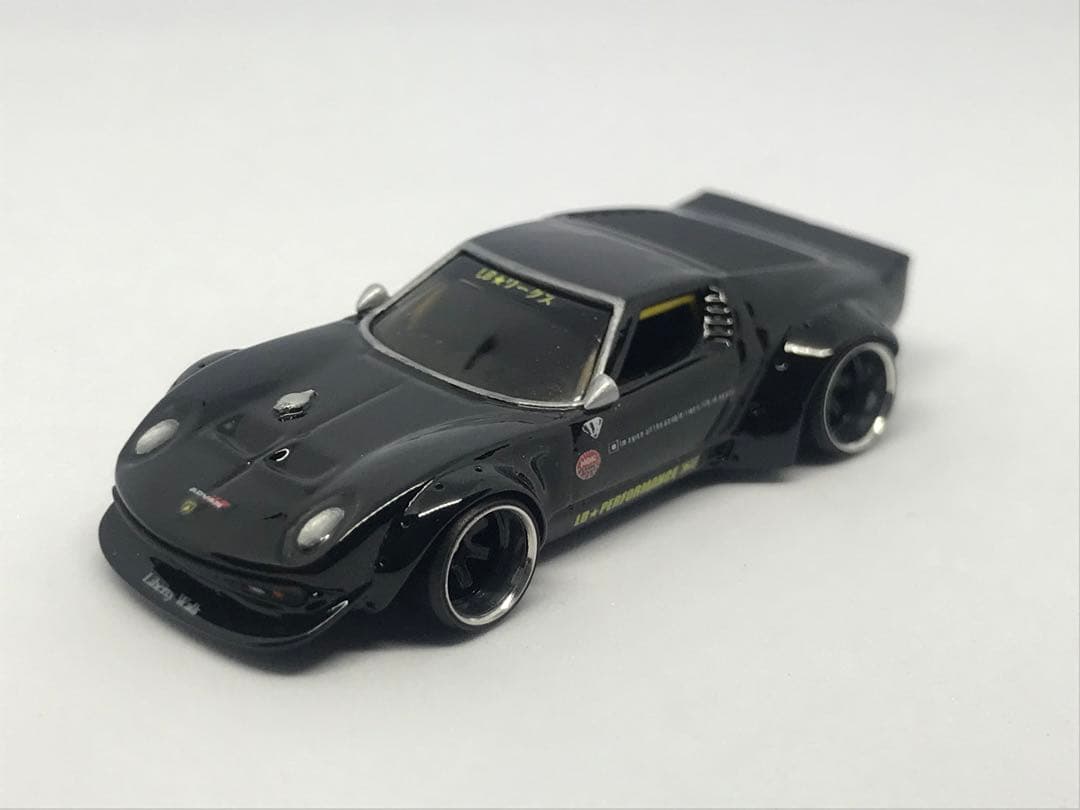 ホットウィール　ミウラLBWKカスタム