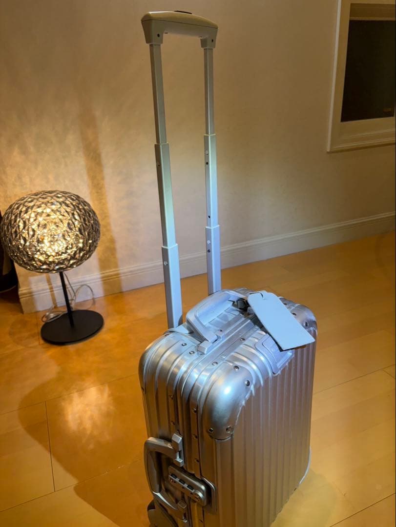 RIMOWA（リモワ） アルミスーツケース クラシックフライト / トパーズ系 RIMOWA（リモワ） アルミスーツケース クラシックフライト / トパーズ