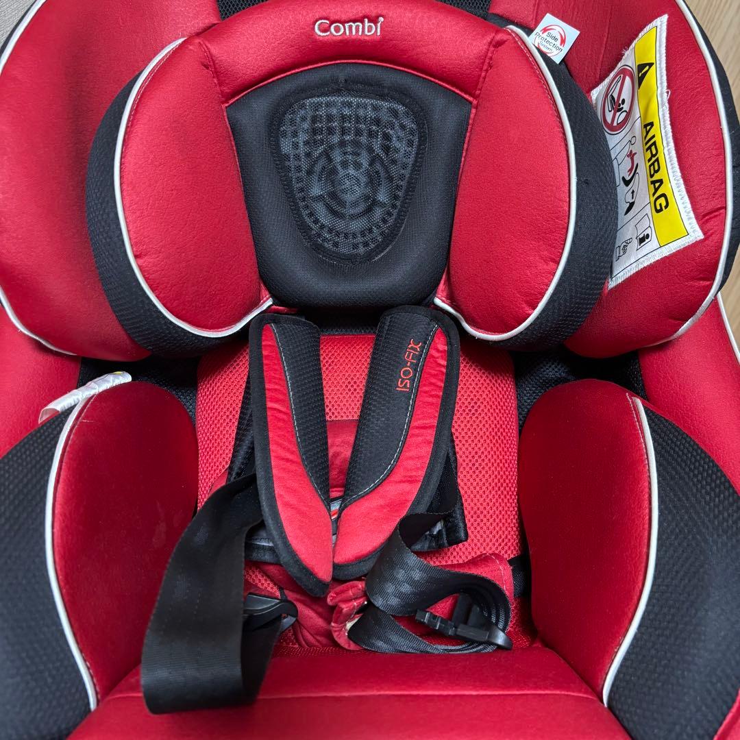 コンビ　チャイルドシート ネルーム ISOFIX エッグショック 新生児 レッド