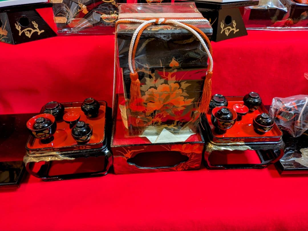 雛祭り道具 漆塗 工芸品