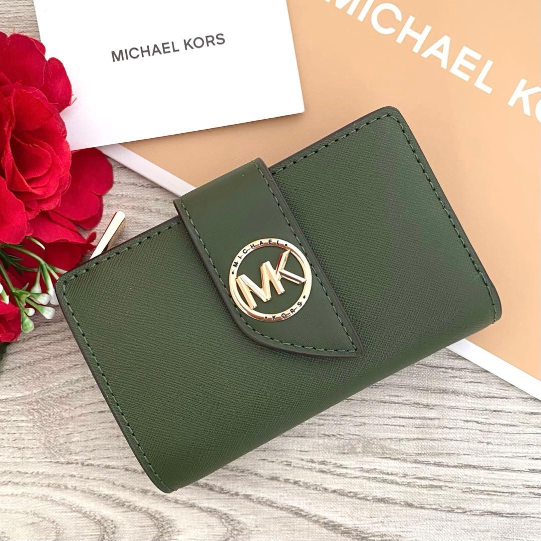 新品未使用》MICHAEL KORS 折り財布 グリーン レザー 二つ折り財布