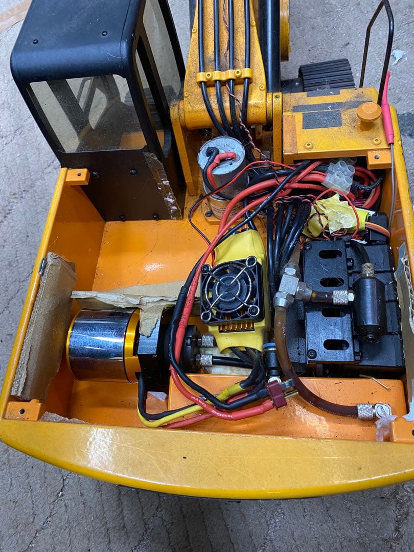 RC4WD ショベルカー　earth digger 4200xl