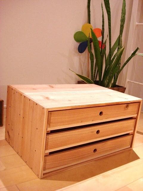 ☆送料無料☆サイズ変更可能A2丸穴3段引き出し/無垢材木製