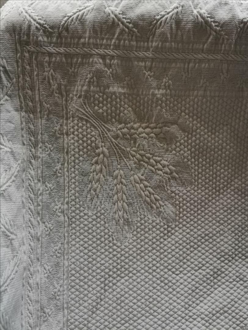 アンティークピケドプロヴァンス 超大判スカラップキルト薔薇＆麦