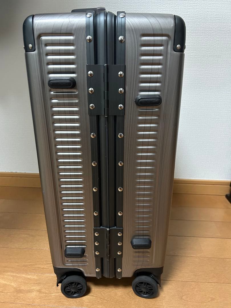 farce ファルス キャリーケース 機内持ち込み 33L