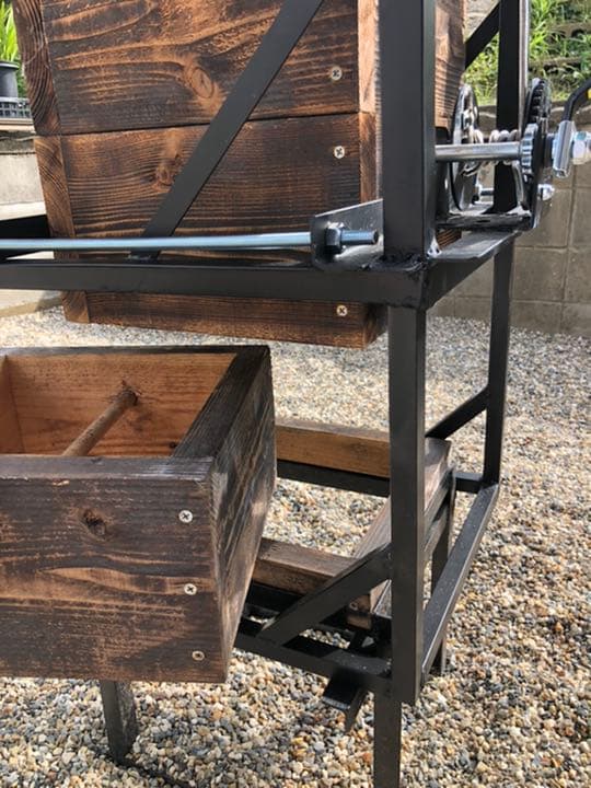 日本蜜蜂 重箱用巣箱台 クリアランス 持ち上げ機対応型30cm用