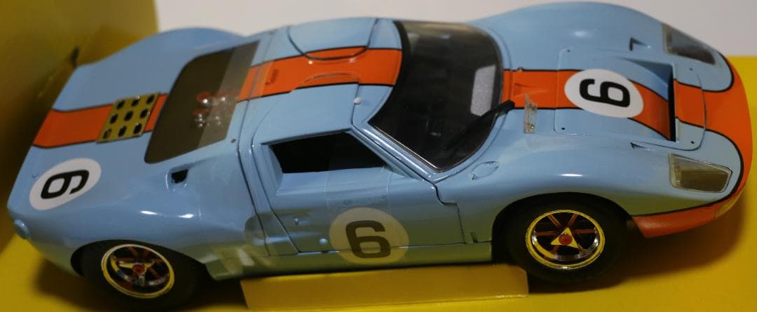 JOUEFエボリューション製 フォードＧＴ４０ 　１９６９ル・マン優勝　1/18